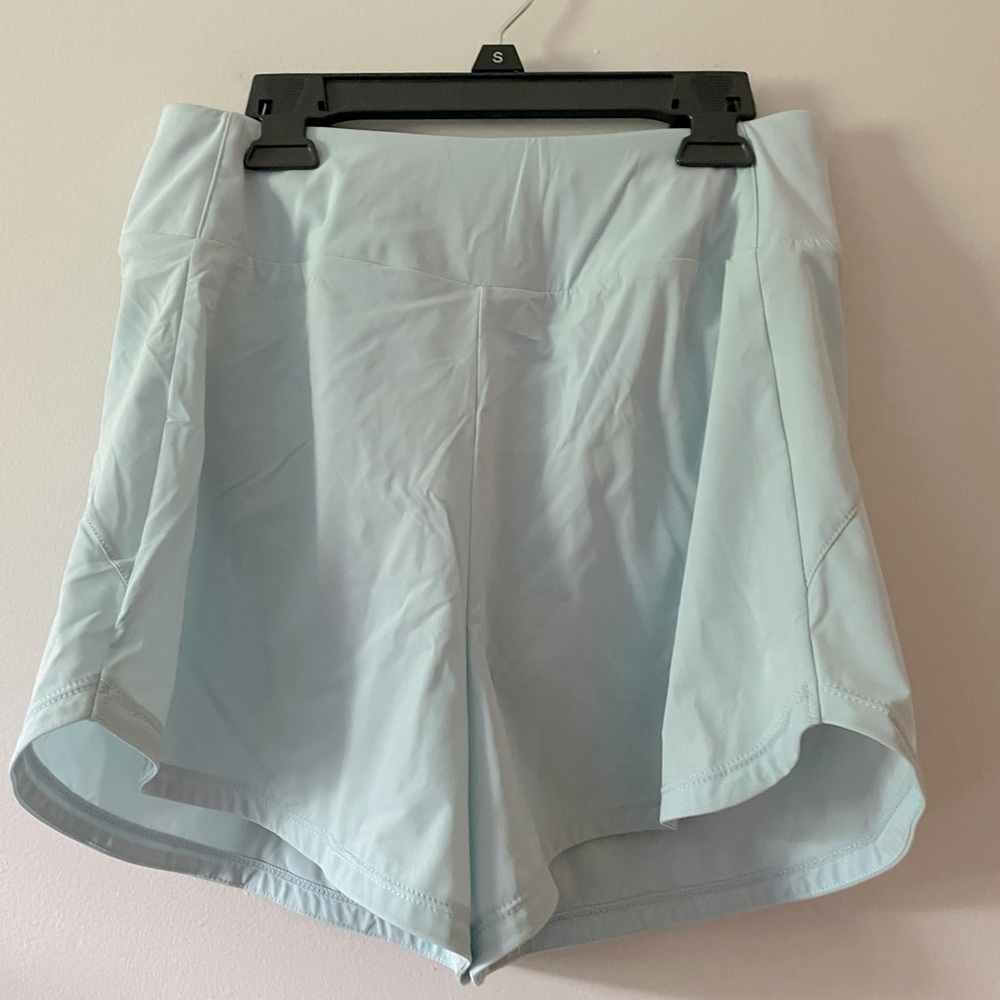 NWOT - Nike drifit shorts
